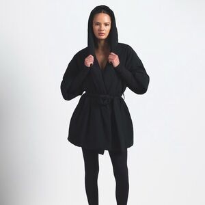 NikeSKIMS Woven Nylon Women's Wrap Coat - Size M